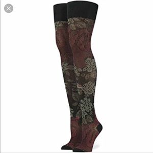 Fenty Stance black printed thigh high socks